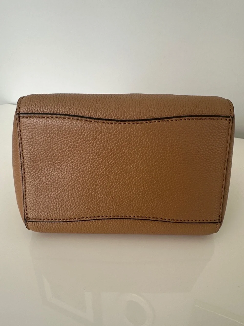 Tory Burch Small McGraw Crossbody Bucket Bag in Tiramisu - Picture 6 of 16